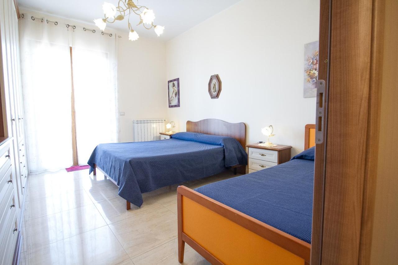 Etna Royal View Aparthotel Трекастани Екстериор снимка