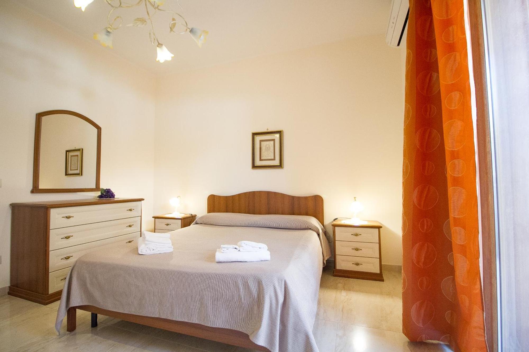 Etna Royal View Aparthotel Трекастани Екстериор снимка